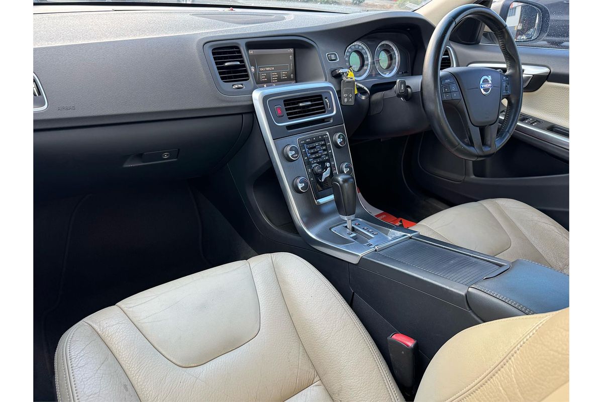 2010 Volvo S60 D5
