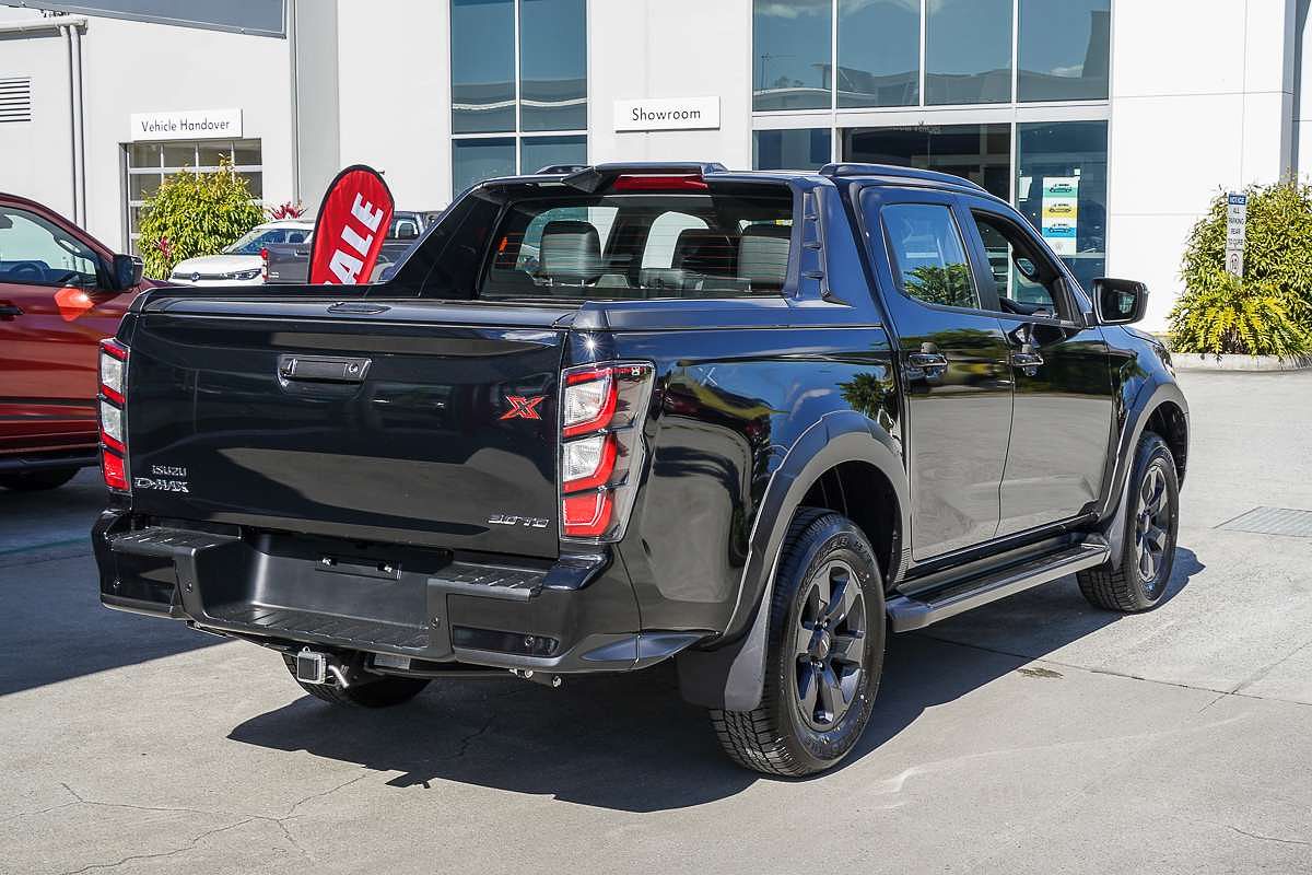 2025 Isuzu D-MAX X-TERRAIN 4X4