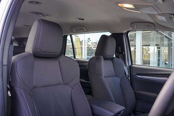 2025 Isuzu MU-X LS-M