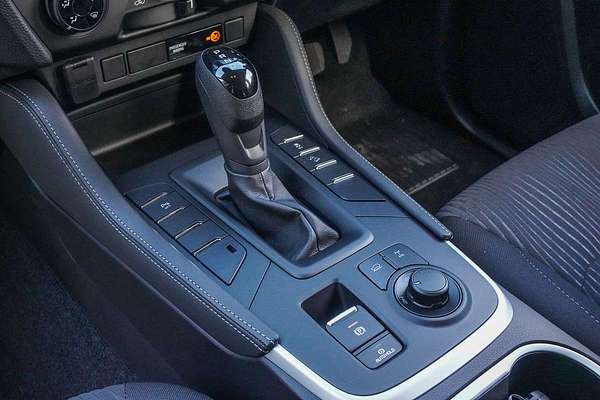 2025 Isuzu MU-X LS-M