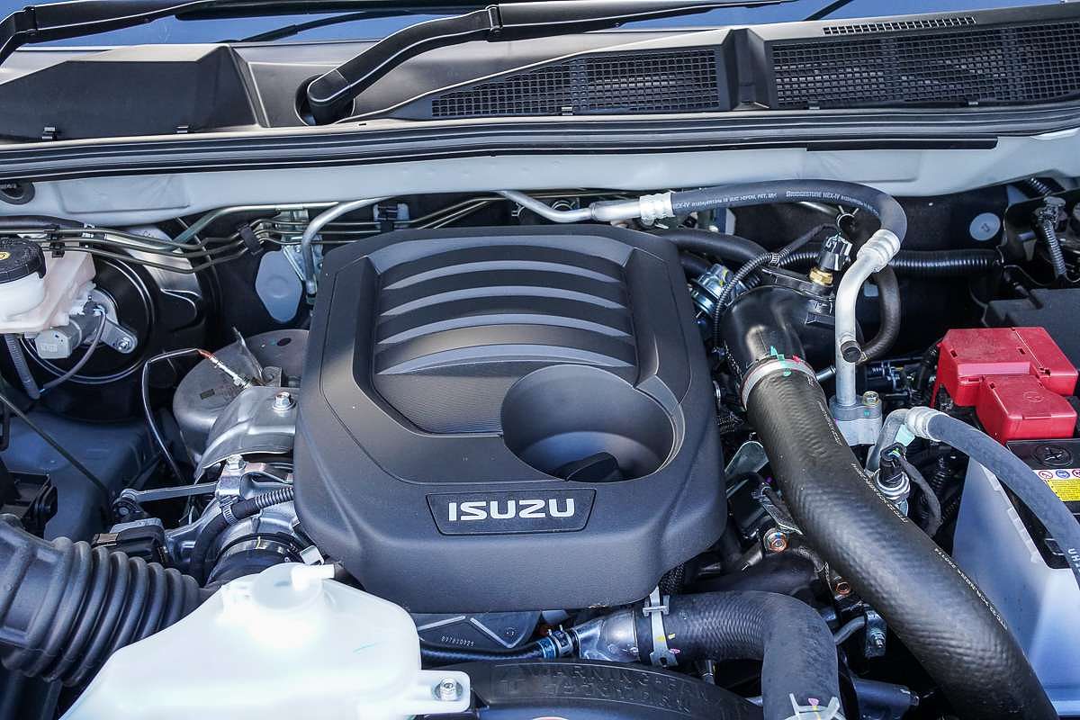 2025 Isuzu MU-X LS-M
