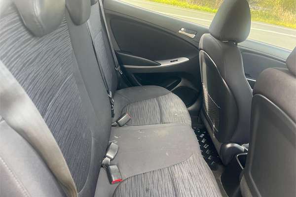2015 Hyundai Accent Active RB3