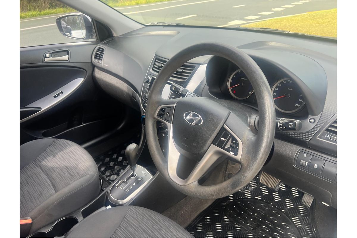 2015 Hyundai Accent Active RB3