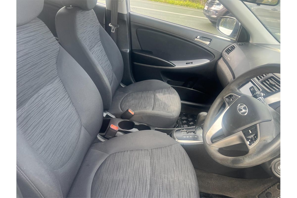 2015 Hyundai Accent Active RB3
