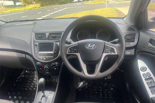 2015 Hyundai Accent Active RB3