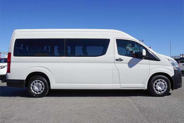 2020 Toyota Hiace Commuter GDH322R