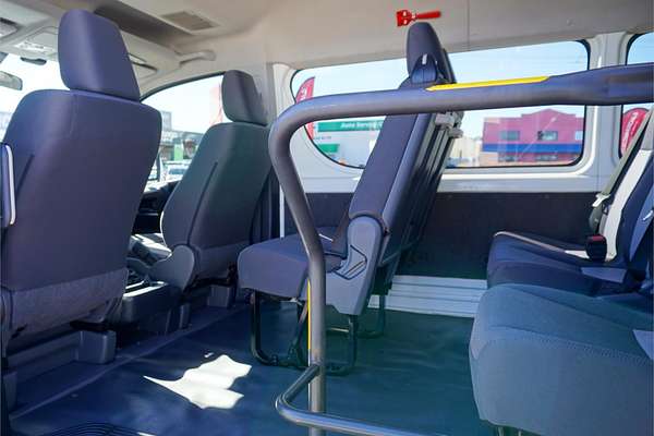 2020 Toyota Hiace Commuter GDH322R