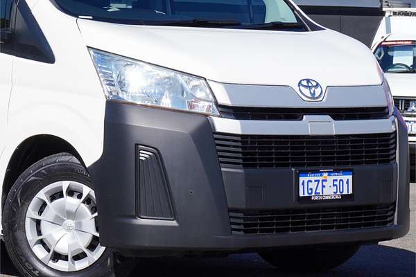 2020 Toyota Hiace Commuter GDH322R