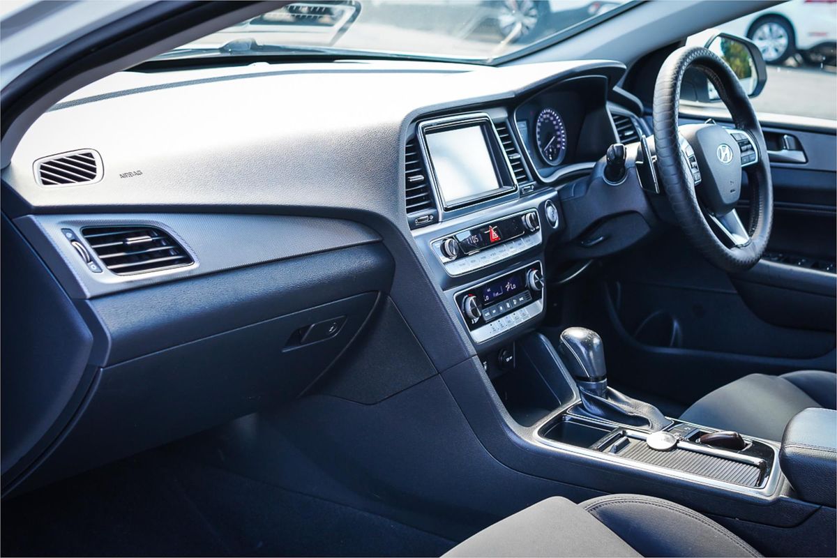 2019 Hyundai Sonata Premium LF4