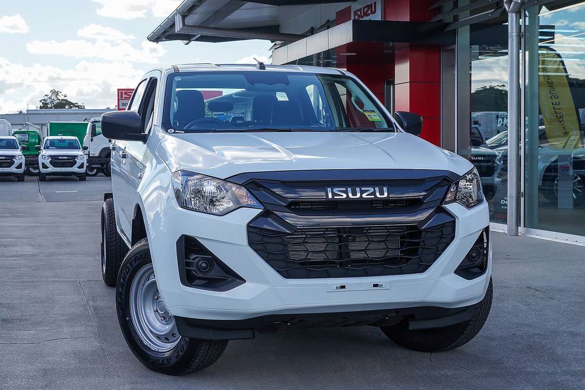 2025 Isuzu D-MAX SX 4X4