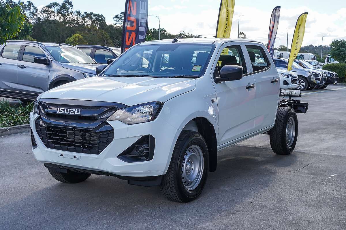 2025 Isuzu D-MAX SX 4X4