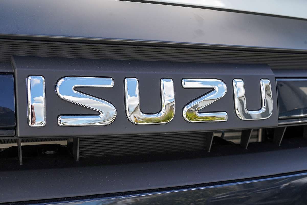 2025 Isuzu D-MAX SX 4X4