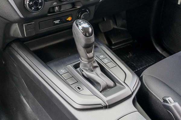 2025 Isuzu D-MAX SX 4X4