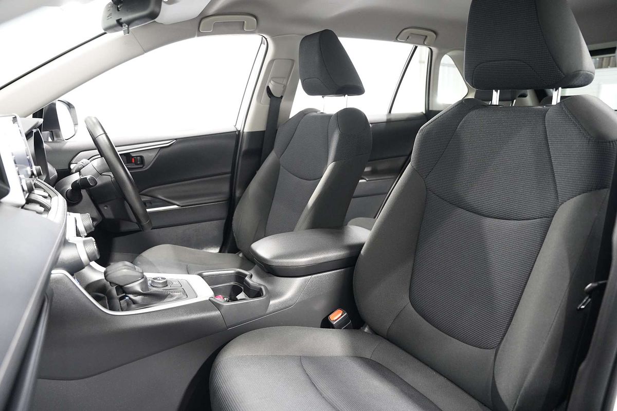 2021 Toyota RAV4 GX AXAH54R