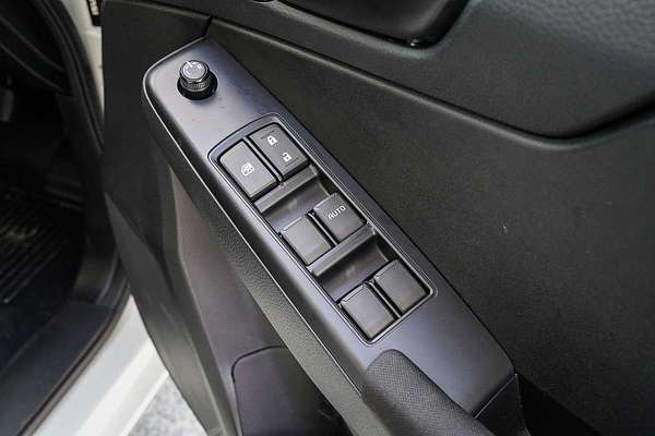 2025 Isuzu D-MAX SX 4X4