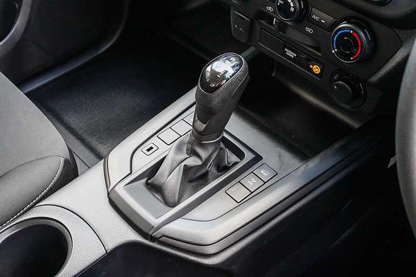 2025 Isuzu D-MAX SX 4X4
