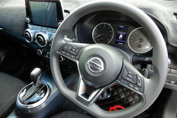 2020 Nissan JUKE ST F16
