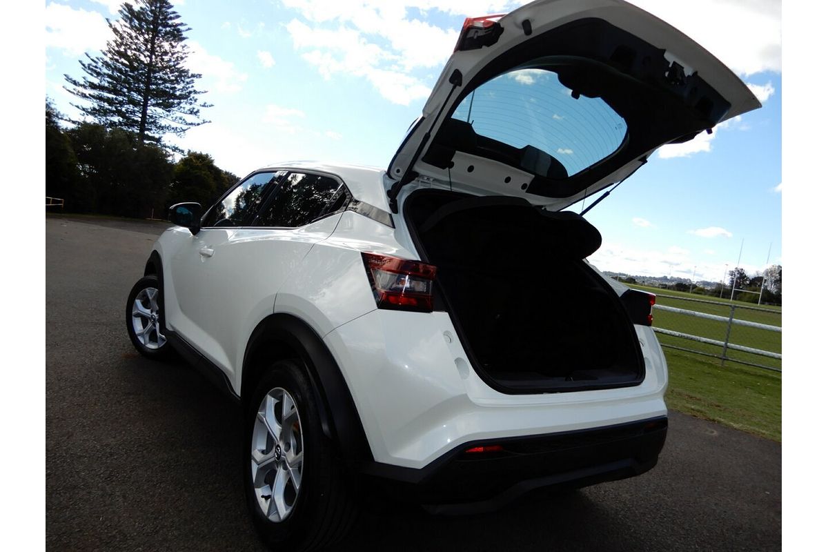 2020 Nissan JUKE ST F16