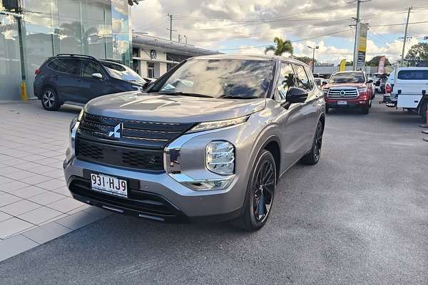 2023 Mitsubishi Outlander LS ZM
