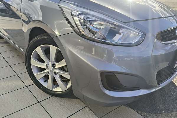2018 Hyundai Accent Sport RB6