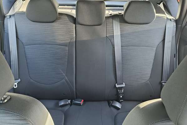 2018 Hyundai Accent Sport RB6