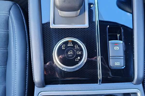 2023 Mitsubishi Outlander LS ZM