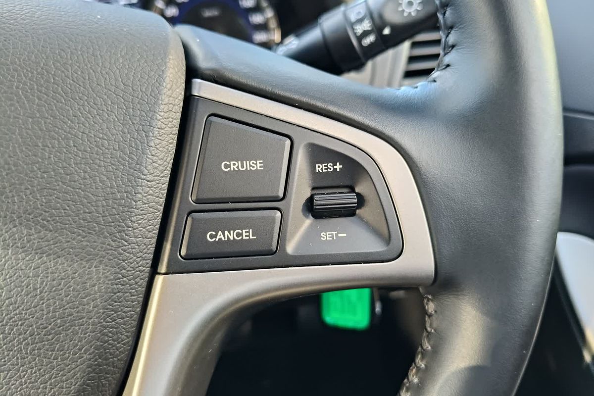 2018 Hyundai Accent Sport RB6