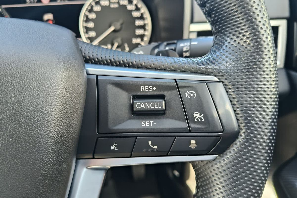 2023 Mitsubishi Outlander LS ZM