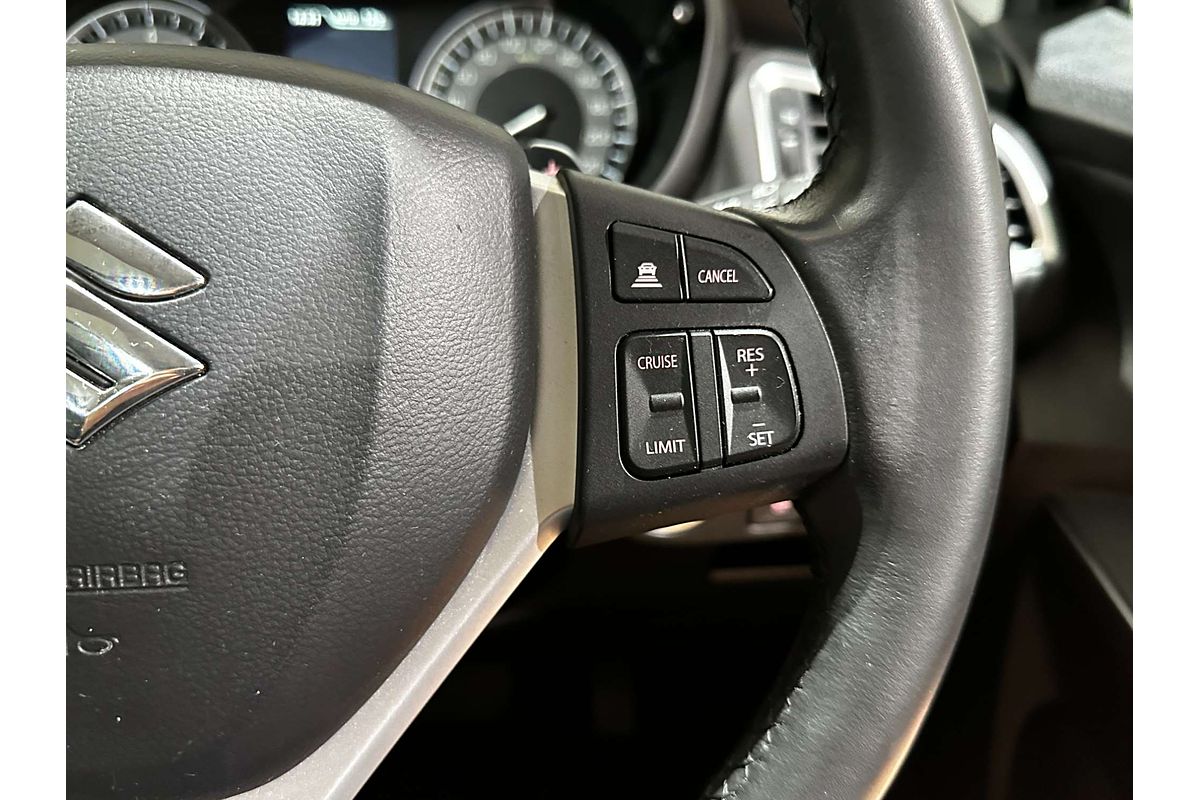 2022 Suzuki S-Cross ALLGRIP Prestige JYB