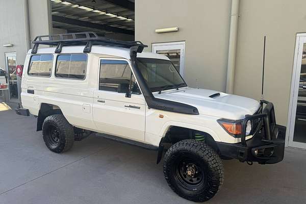 2010 Toyota Landcruiser WORKMATE TROOPCARRIE VDJ78R MY10