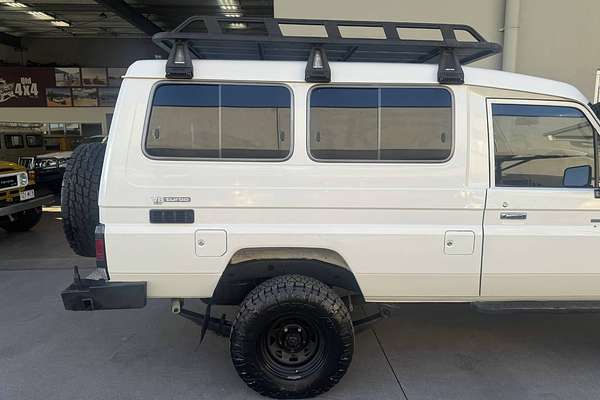 2010 Toyota Landcruiser WORKMATE TROOPCARRIE VDJ78R MY10