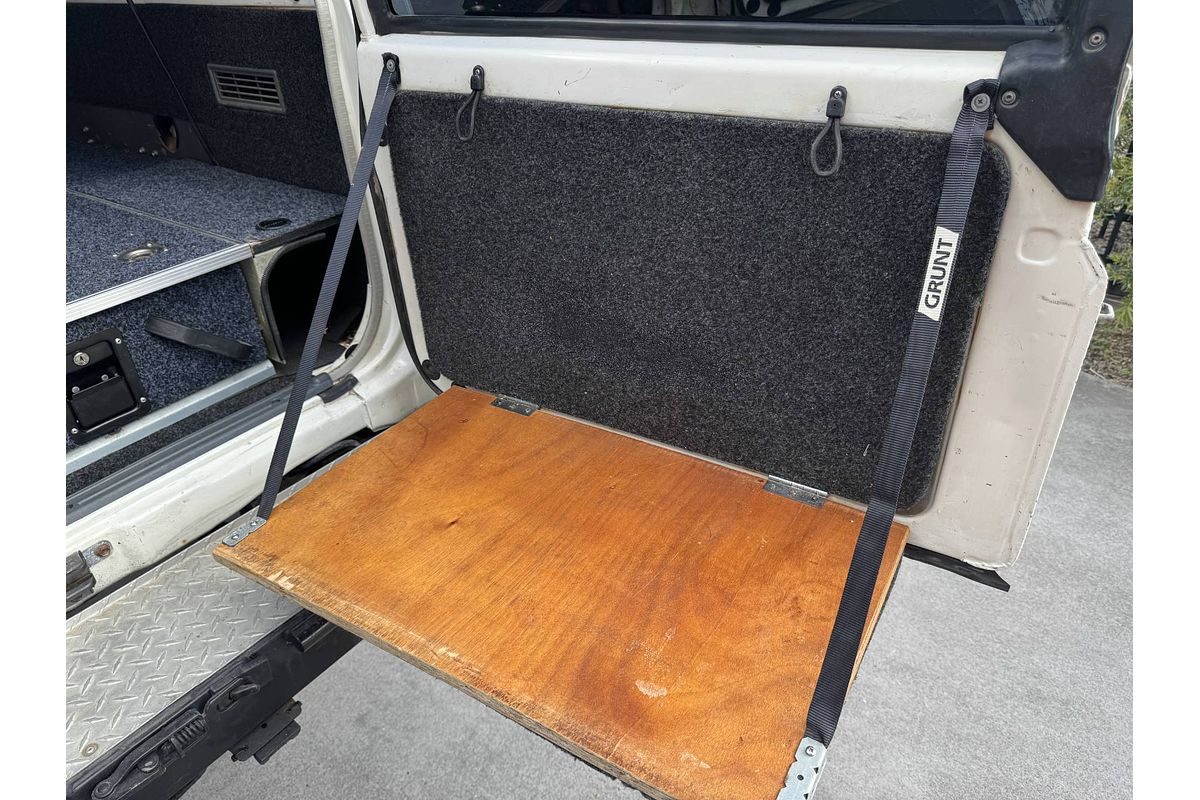 2010 Toyota Landcruiser WORKMATE TROOPCARRIE VDJ78R MY10