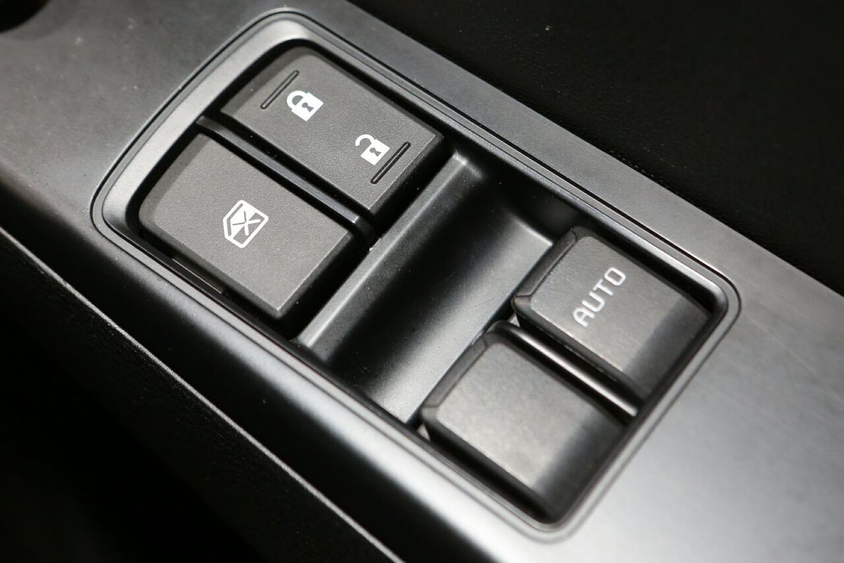 2024 Isuzu D-MAX SX 4X4