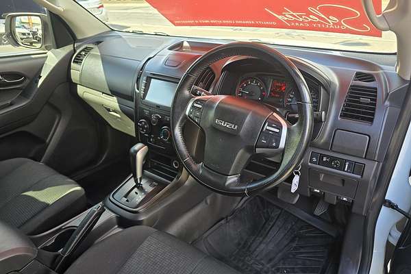 2019 Isuzu D-MAX SX High Ride Rear Wheel Drive
