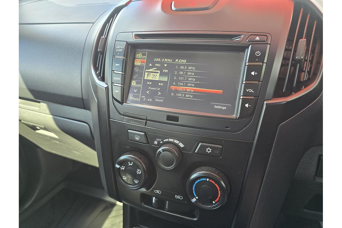 2019 Isuzu D-MAX SX High Ride Rear Wheel Drive