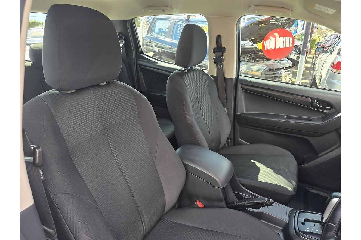 2019 Isuzu D-MAX SX High Ride Rear Wheel Drive