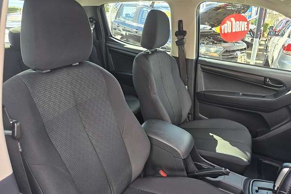 2019 Isuzu D-MAX SX High Ride Rear Wheel Drive