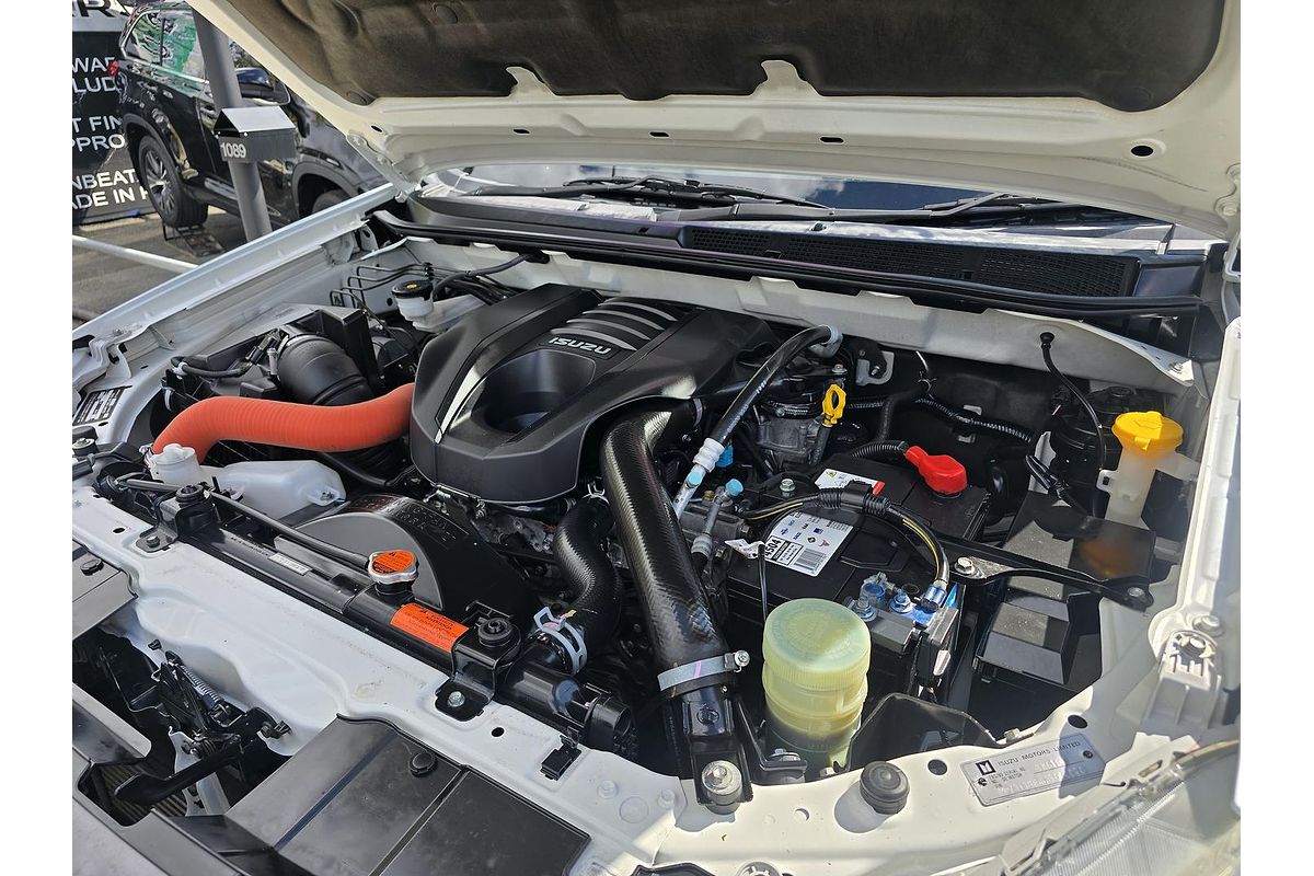2019 Isuzu D-MAX SX High Ride Rear Wheel Drive
