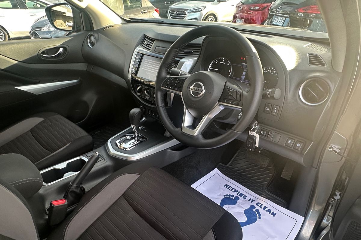 2024 Nissan Navara Black Edition D23
