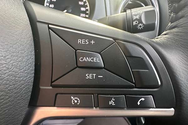 2024 Nissan Navara Black Edition D23