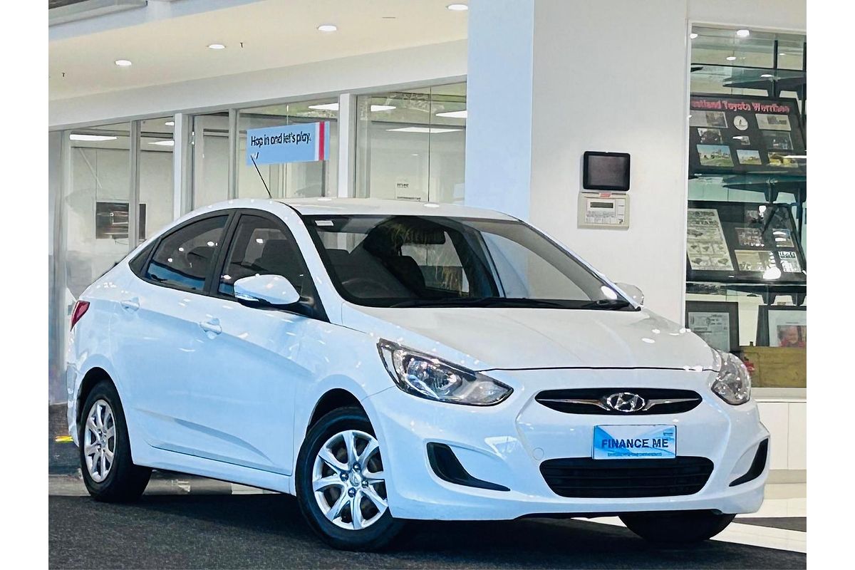 2014 Hyundai Accent Active RB2