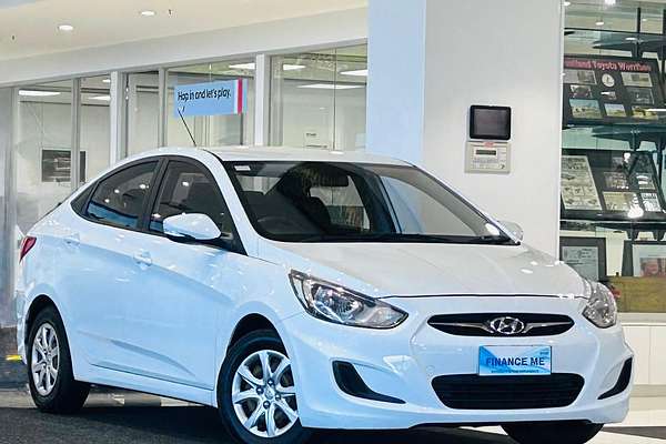 2014 Hyundai Accent Active RB2