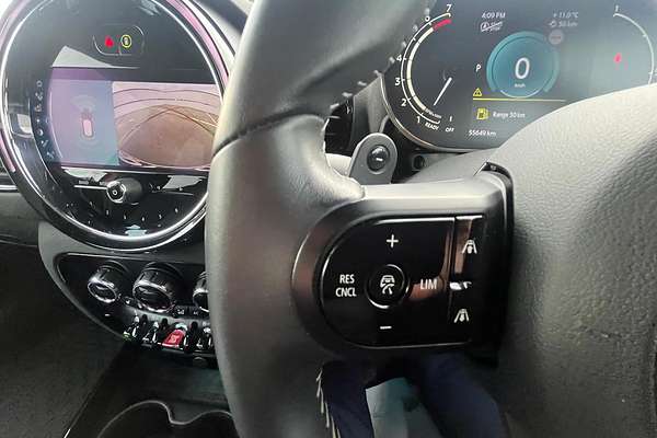 2021 MINI Clubman Cooper S MINI Yours F54 LCI
