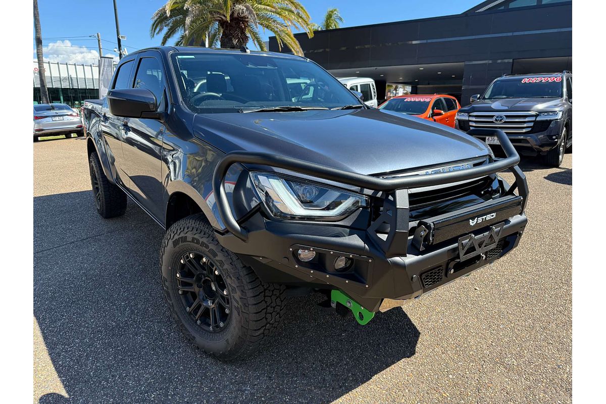2023 Isuzu D-MAX LS-M  4X4