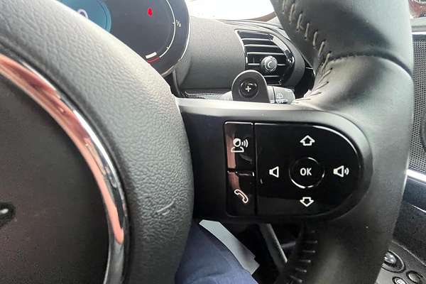 2021 MINI Clubman Cooper S MINI Yours F54 LCI
