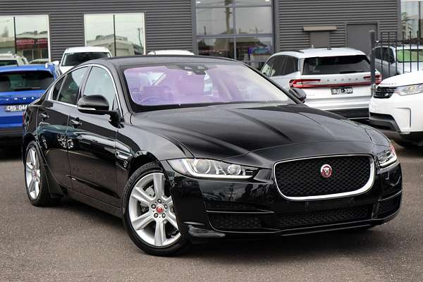 2016 Jaguar XE 20t Prestige X760
