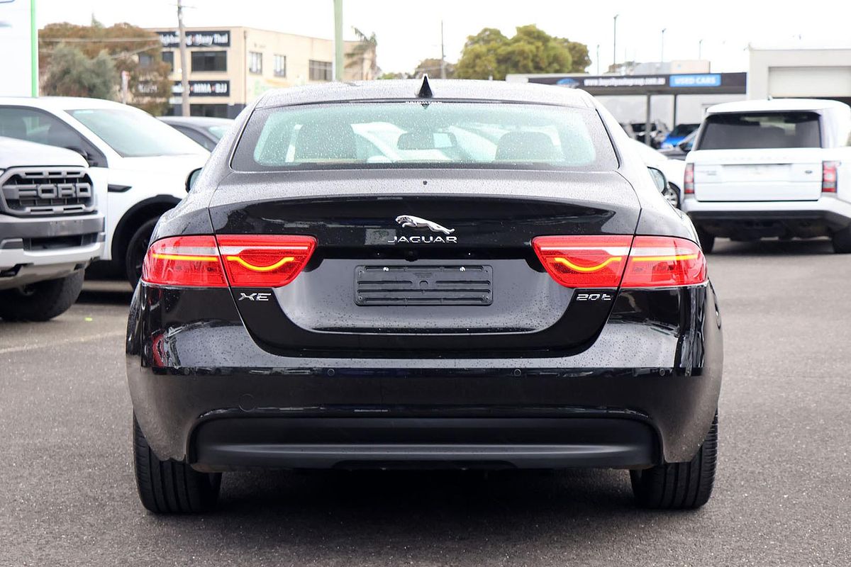 2016 Jaguar XE 20t Prestige X760