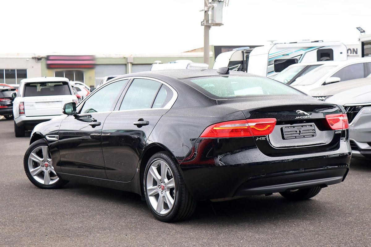2016 Jaguar XE 20t Prestige X760