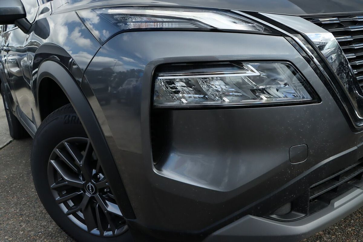 2024 Nissan X-TRAIL ST T33