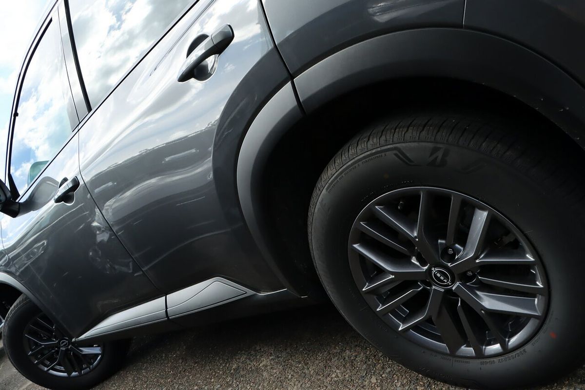 2024 Nissan X-TRAIL ST T33